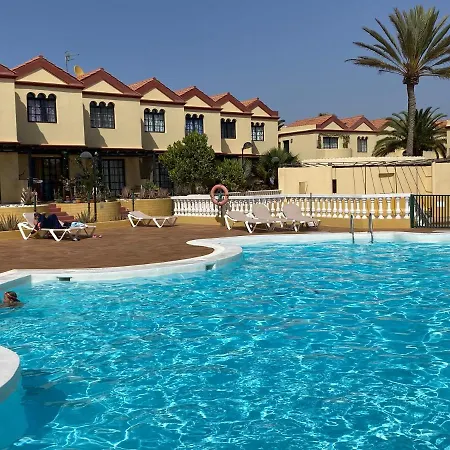 Apartament Fuerte M&m 2 *